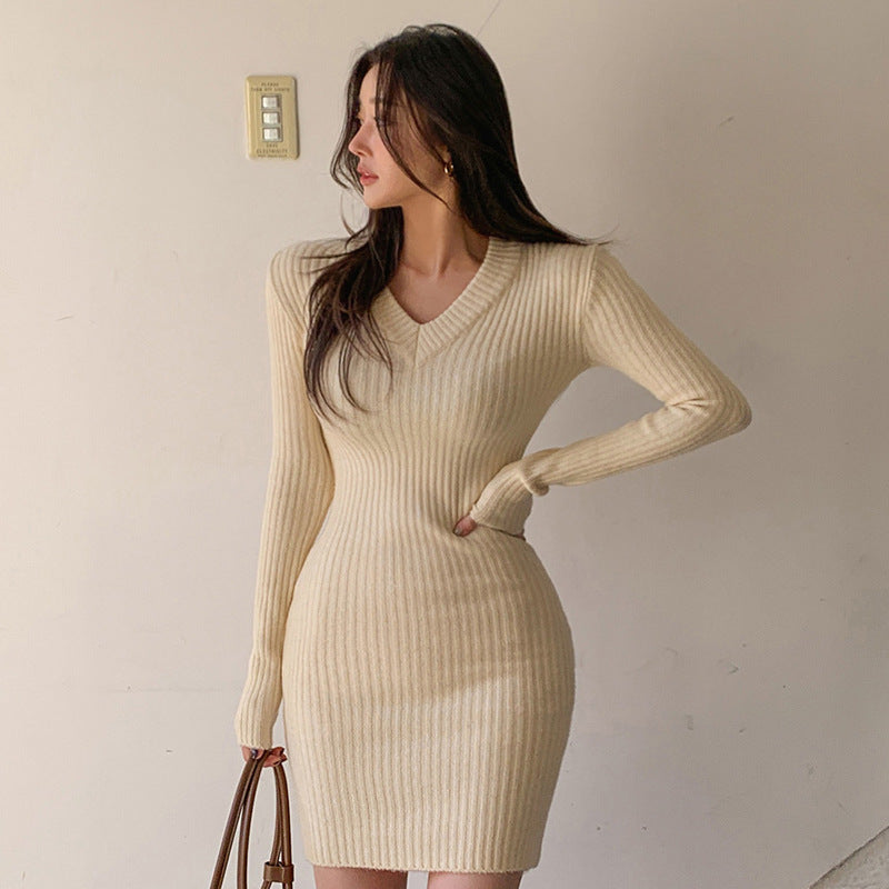 Women Maxi Dress Autumn Winter Retro V-neck Slim Knit Dress
