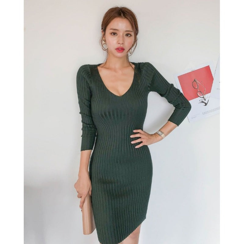 Women Maxi Dress Autumn and Winter V-neck Long Sleeve Slim Fit Sexy Hip Knitwear Dress