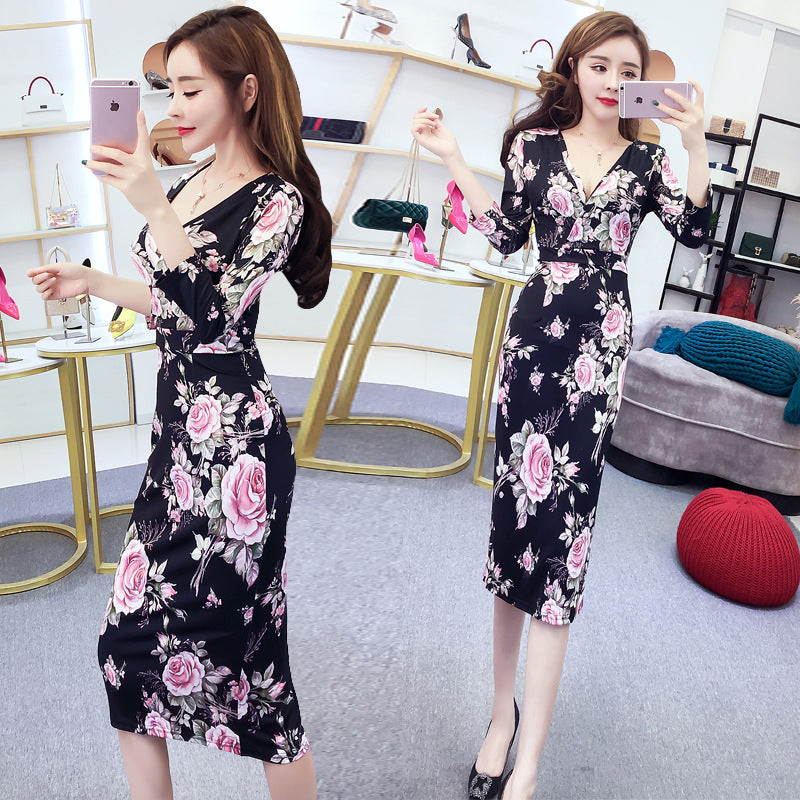 Women Maxi Dress Autumn and Winter Long Sleeve V-neck Long Sheath Slim Fit Dress