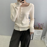 Women Cardigan Sweater Autumn U Collar Knitted Long Sleeve Cardigan Coat 8t5009