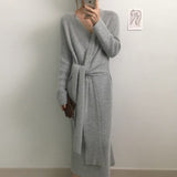 Women Maxi Dress Autumn and Winter V-neck Knitted Dress