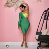 Women Dresses Bandage Dress Sexy One-Shoulder Sleeves Slim Fit Party Dress (Ont0408)