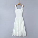 Women Dresses Summer Embroidered Square Collar Slimming Sling Dress (Xds0414)