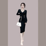 Women Maxi Dress Spring and Autumn V-neck Double Breasted Knitted Dress Hip Skirt