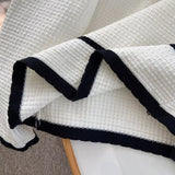 Women Sweater Knitwear Autumn and Winter Classic Style Contrast Color V-neck Knitted Cardigan Sweater Coat