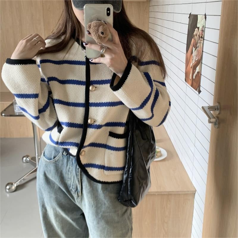 Women Knitwear Autumn and Winter Striped round Neck Sweater Loose Knitted Cardigan