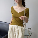 Women Knitted T-shirt V-neck Short-Sleeved Sweater Slim T-shirt