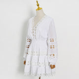 Women Dresses Short Skirt Hollow out V-neck Dress (Qymy0409)