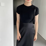 Women Knitted T-shirt round Neck Short Sleeve T-shirt Slim Fit Sweater