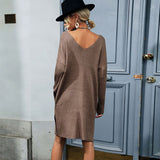 Women Knitted Sweater Autumn and Winter Leisure Long Sleeve Solid Color and V-neck Woolen Skirt