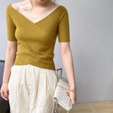 Women Knitted T-shirt V-neck Short-Sleeved Sweater Slim T-shirt