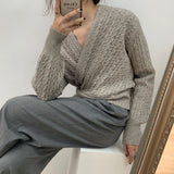 Women Winter Knitted Sweater V-neck Sweater Cable-Knit Sweater Top Spring 8t8113