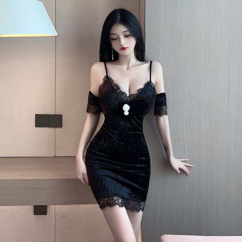 Women Maxi Dress Autumn Winter Sexy off-Shoulder Lace Hip Spaghetti Straps Dress