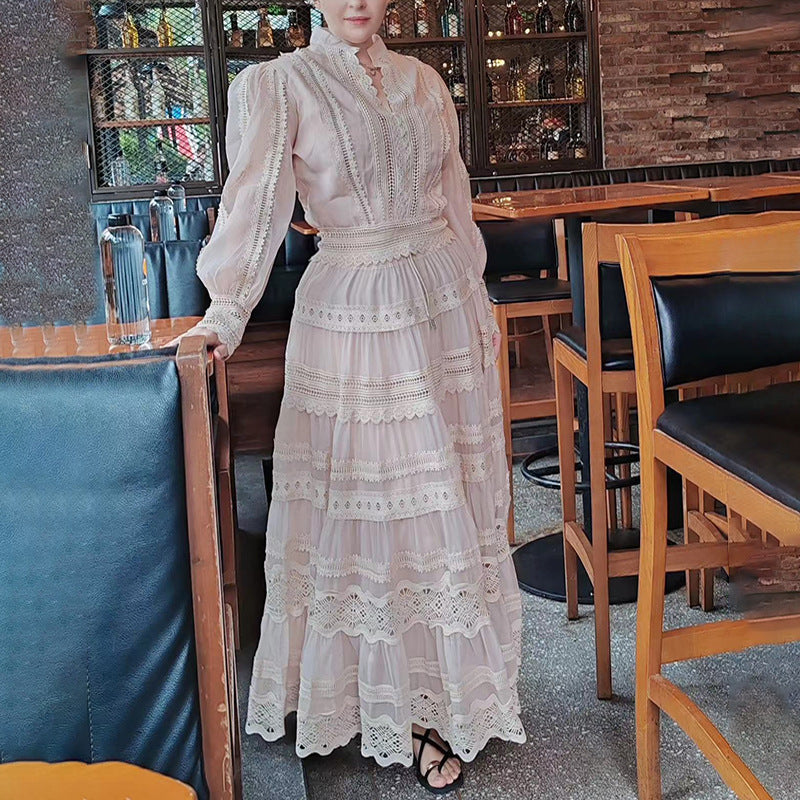 Women Dresses Spring V-neck Embroidery Top Skirt Two-Piece Set (Qymy0409)