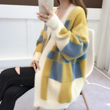 Women Knitted Cardigan Autumn and Winter Loose Plaid Color Stitching Knitted Cardigan