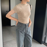 Women Knitted T-shirt round Neck Short Sleeve T-shirt Slim Fit Sweater