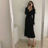 Women Maxi Dress Autumn and Winter V-neck Long Knitted Dress
