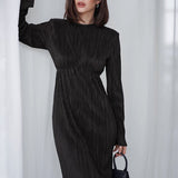 Women Dress Spring round Neck Pleated Long Sleeve Dress Sheath Dress