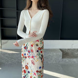 Women's Cardigan Sweater Sexy V-neck Short Women's Slim-Fit Long-Sleeved Sweater 8t8220