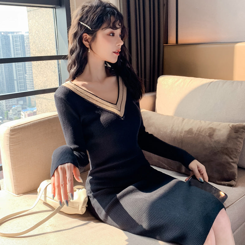 Women Maxi Dress Autumn and Winter V-neck Slim-Fitting Simple Knitted Sweater Sheath Dress