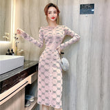 Women Maxi Dress Autumn Retro Hip-Wrapped Knitted Dress