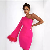 Women Dresses Bandage Dress One Shoulder Feather Flare Sleeve Slim Fit Party Dress Skirt (Ont0408)
