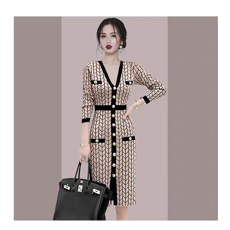 Women Maxi Dress Autumn Long Sleeve V-neck Buttons Knitted Dress