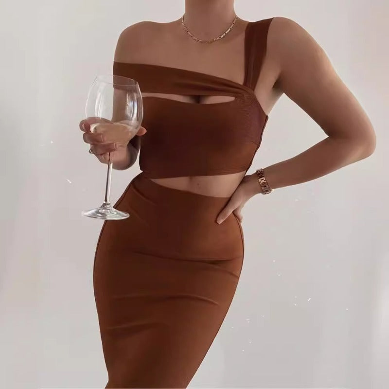 Women Dresses Brown Bandage Dress Mid-Length Evening Party Dress (Ont0408)