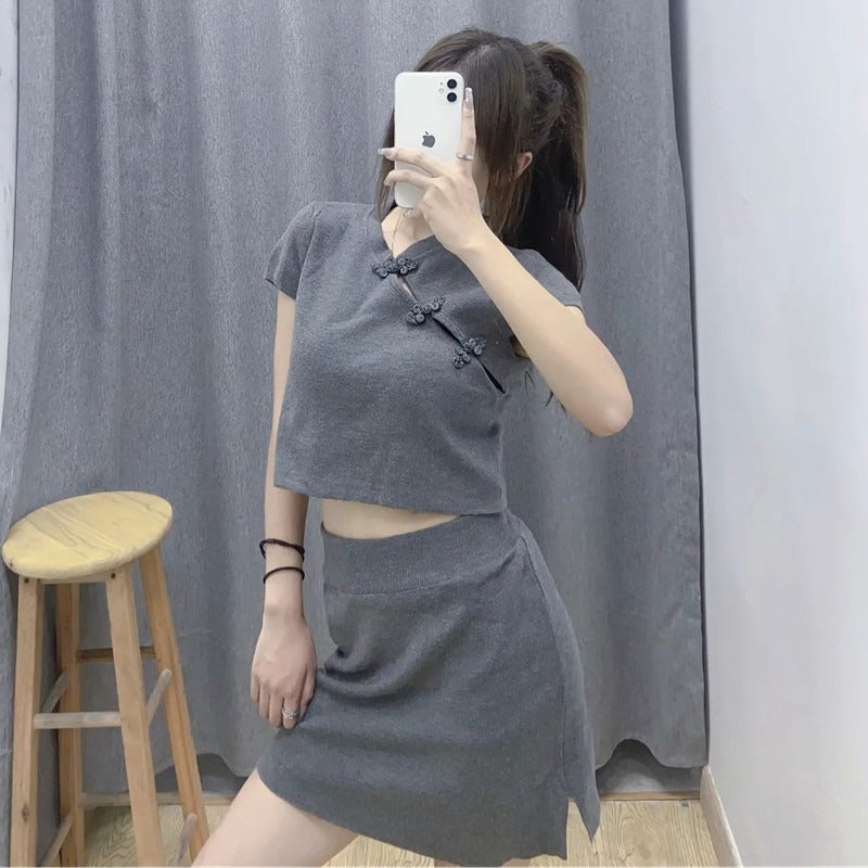 Women Sweater Knitwear Retro V-neck High Waist Exposed Navel Knitted T-shirt Sheath Skirt Suit