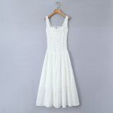 Women Dresses Summer Embroidered Square Collar Slimming Sling Dress (Xds0414)