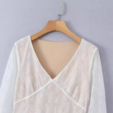 Women Dresses Summer V-neck Lace Dress Slim Fit Sexy Skirt (Xds0414)