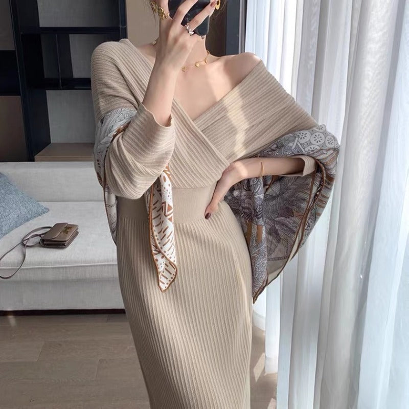 Women Maxi Dress Autumn Winter Retro V-neck Slim Knit Dress