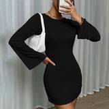 Women Dress Sexy Backless round-Neck Flared Sleeves Hip Skirt